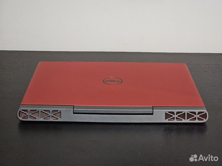 Dell 7566 (IPS i7 16RAM 1Tb HDD 1050TI Subwoofer)