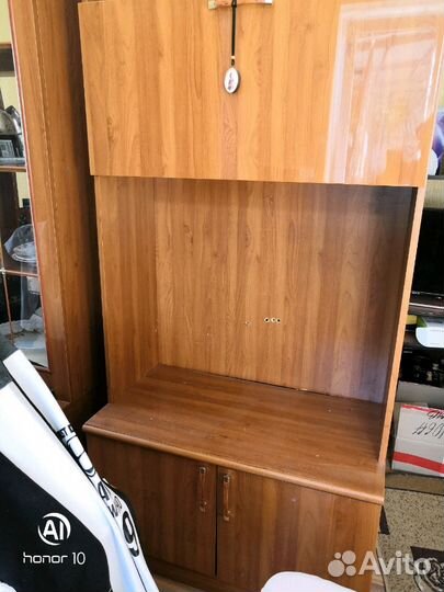 Стенка в гостиную