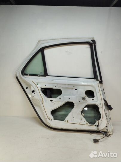 Дверь боковая задняя левая Renault Laguna 2