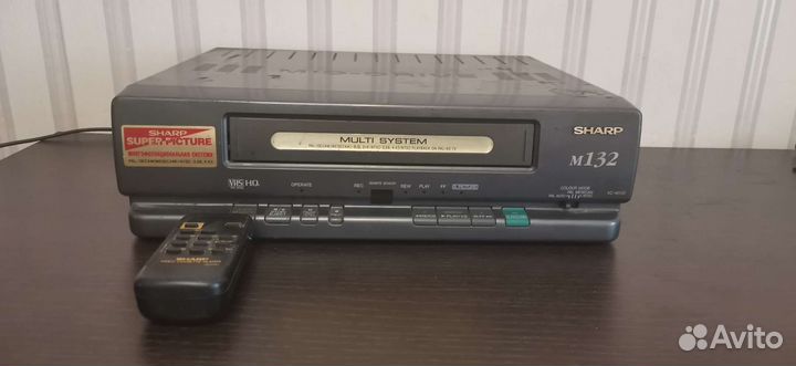 Видеомагнитофон кассетный Sharp m132