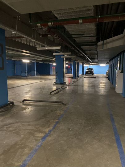 Машиноместо, 13 м²