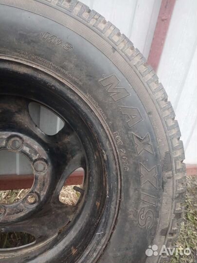 Maxxis MA-751 Bravo 215/75 R15