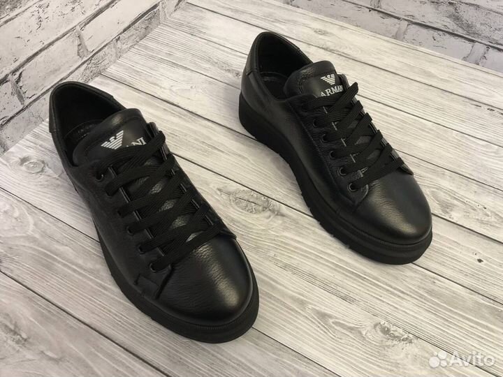 Кроссовки Armani