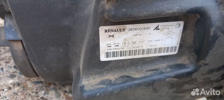 Фара на renault duster