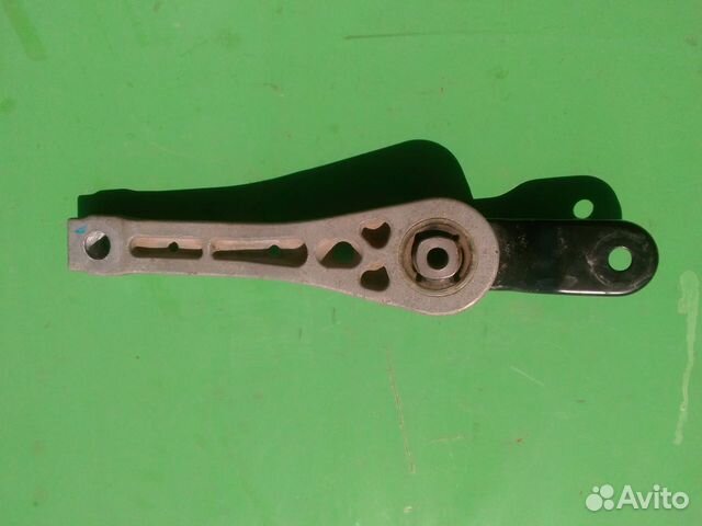 Опора двигателя задняя VW / audi / skoda