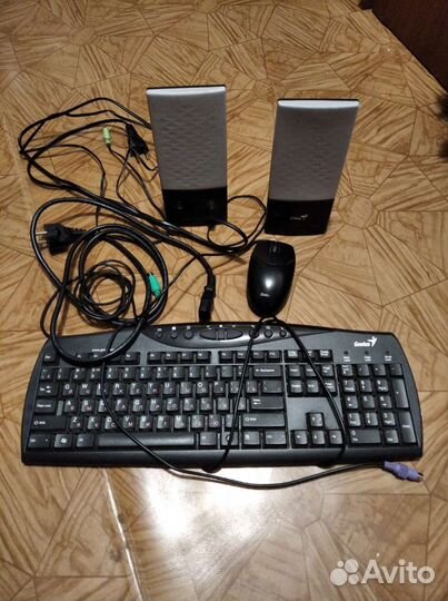 Монитор Samsung