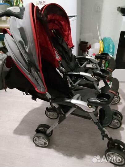 Прогулочная коляска для двойни