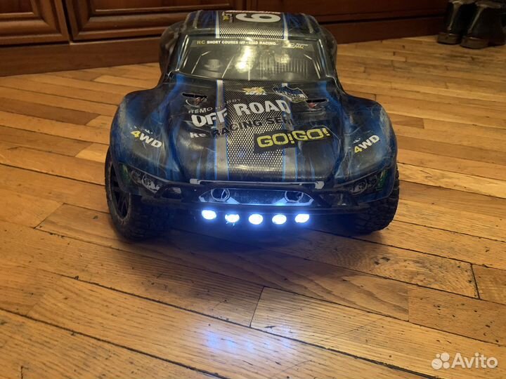 Свет на traxxas slash/RH 9emu e revo summit ex3