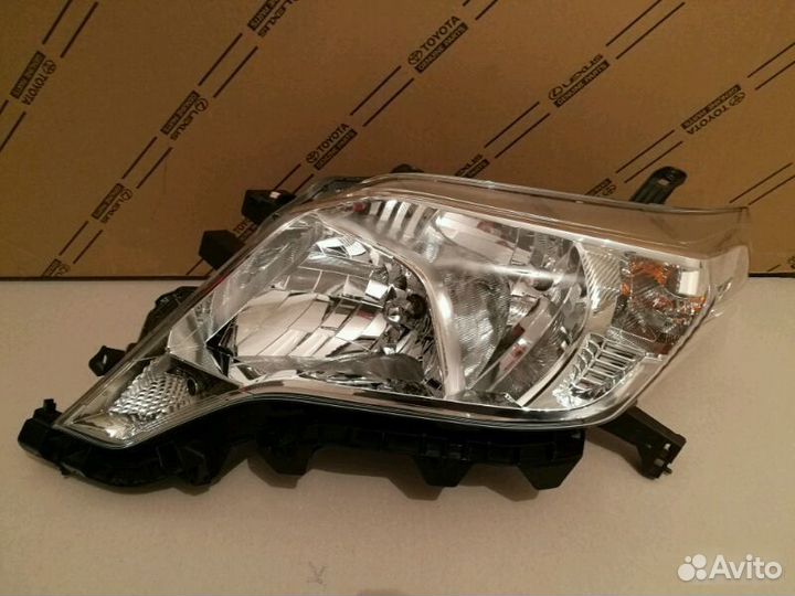 Фара Toyota Land Cruiser Prado 150