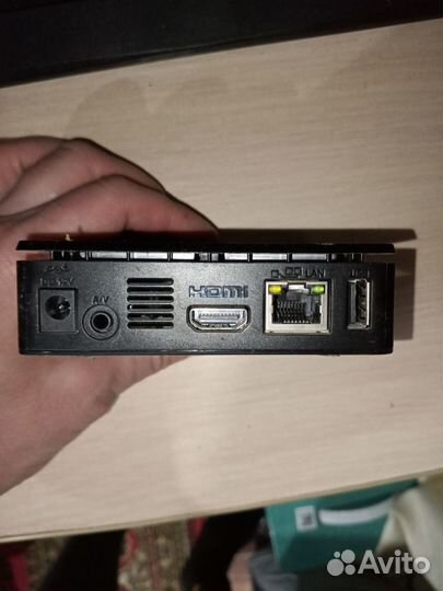 Продам роутер и тв приставку