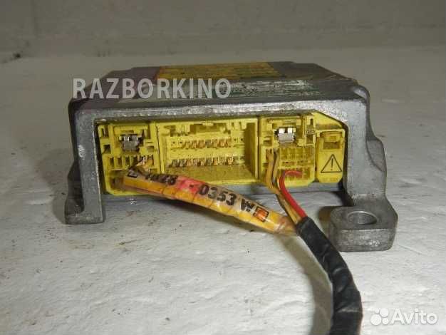 Блок SRS Тойота RAV 4 2 XA20