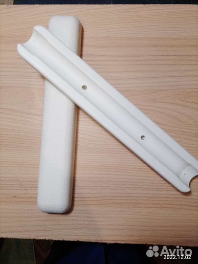 Накладка подлокотника к санитарному стулу