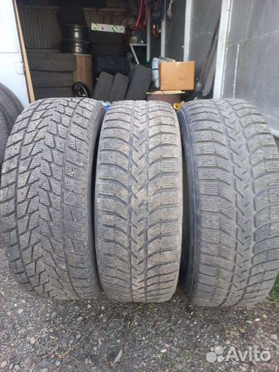 Bridgestone Ice Cruiser 5000 275/65 R17