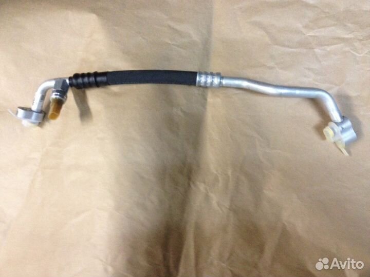 Трубка кондиционера Volkswagen Phaeton 3D0260701BD