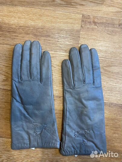 Перчатки женские