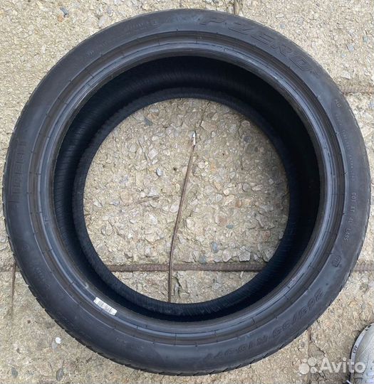 Pirelli P Zero 265/35 R18 Y