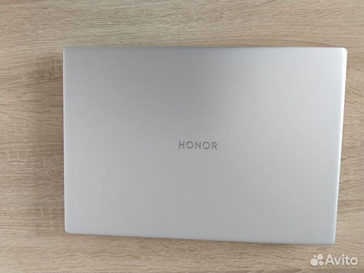 Honor MagicBook X16 2024, Ryzen 5 7640HS