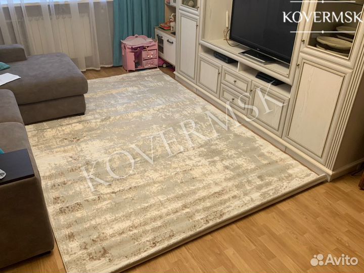 Ковер новый