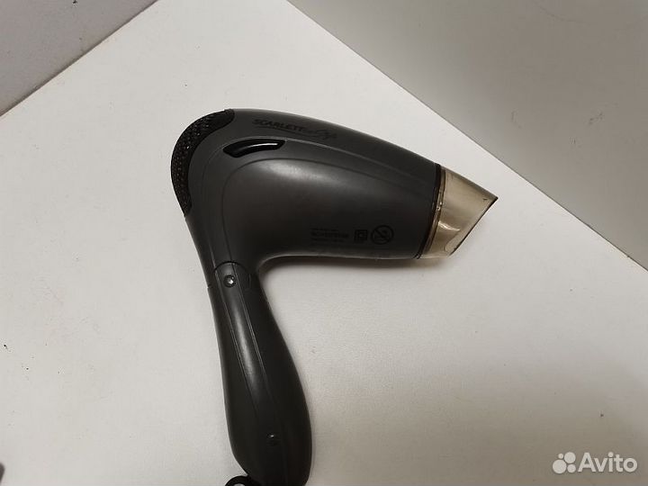 Фен Scarlett SC-HD70T06