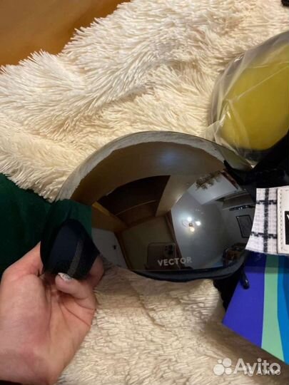 Очки маска с магнитной линзой vector