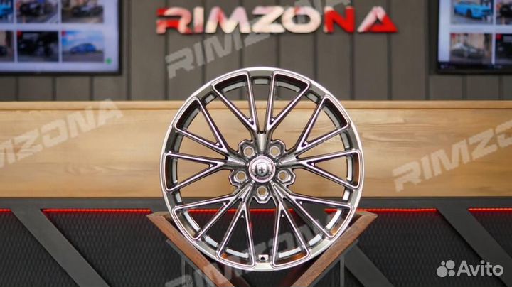 Литой диск HRE R17 5x112 sv