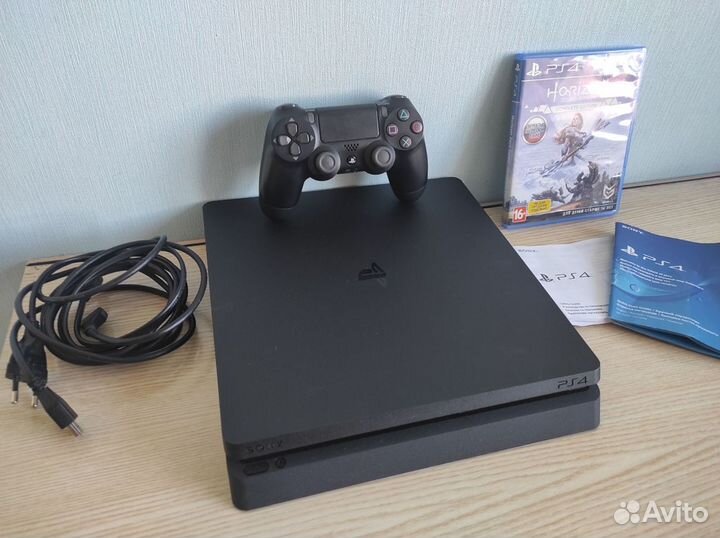 Sony PS4 Slim 1tb / третья ревизия 2208В