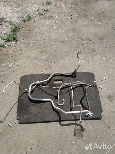 Трубки кондиционера Renault Fluence 2010 года