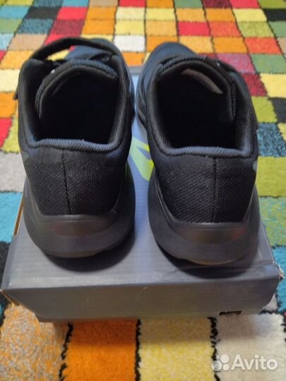 Кроссовки Demix р. 36