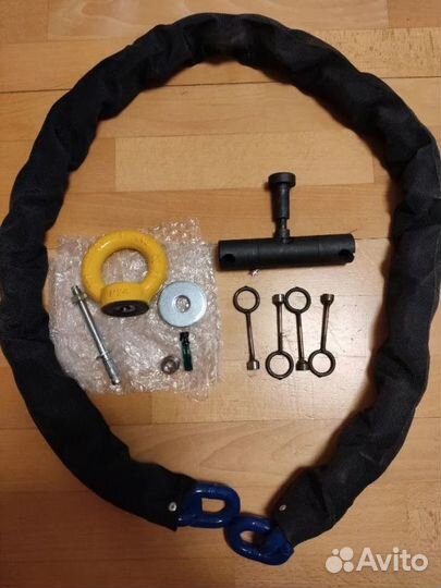 Защита мотоцикла от угона: крепление, цепь замок