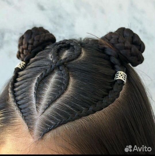 Модель на брейды