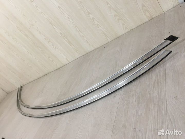 Молдинг крыши Mercedes Benz Cls350 W219 M272.964