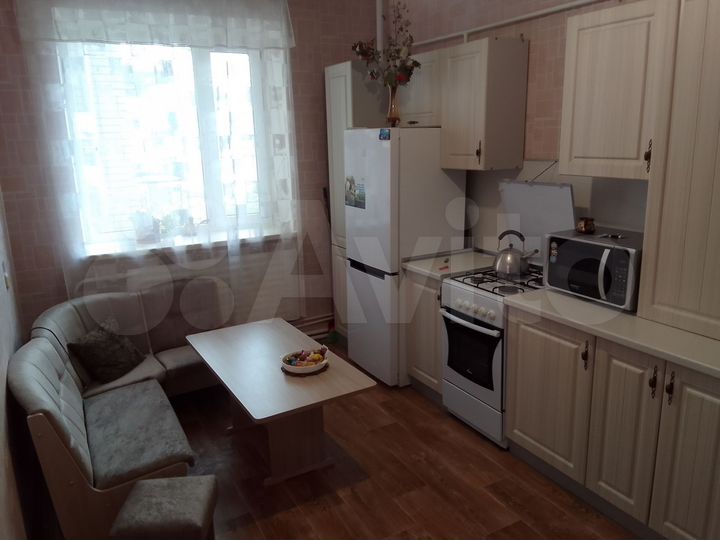 2-к. квартира, 63,4 м², 3/6 эт.