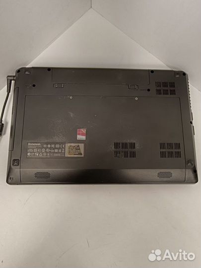 Ноутбук Lenovo G585 / 15.6