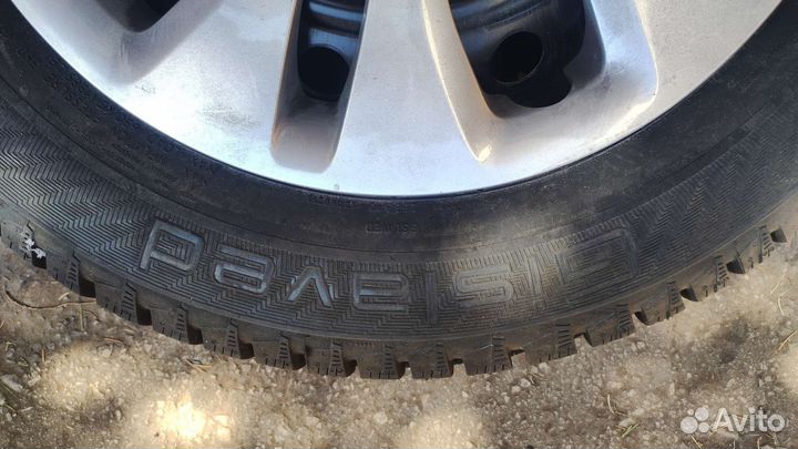 Gislaved Nord Frost 200 185/65 R15