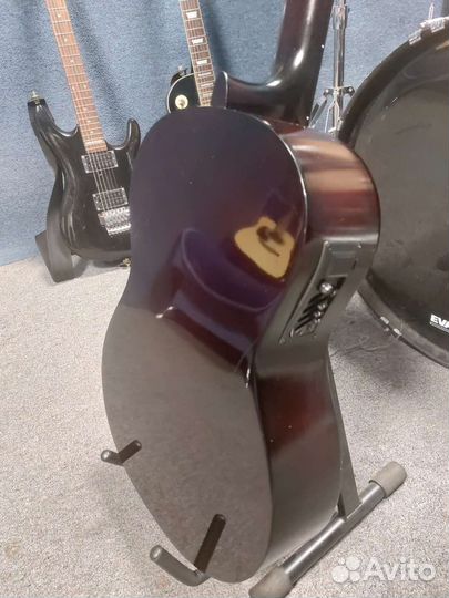 Электроакустическая классическая гитара Adams