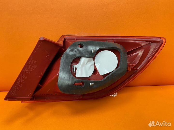 Фонарь задний лев (красный) mazda: 3 03, 5D