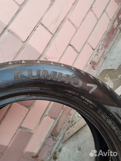 Kumho Crugen Premium KL33 235/55 R19 101H