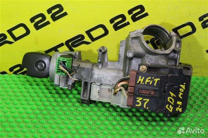 Замок зажигания Honda Fit GD1 L13A