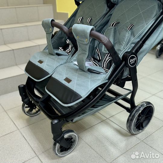 Коляска для двойни Duocity emerald green