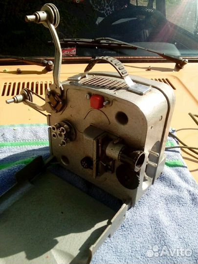 Кинопроэктор