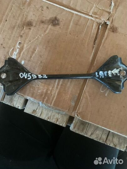 Крепление аккумулятора Chevrolet Lacetti 2003-2013