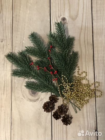 Ветка ели искусственная 10 шт, 27 см