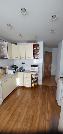 4-к. квартира, 89 м², 4/9 эт.