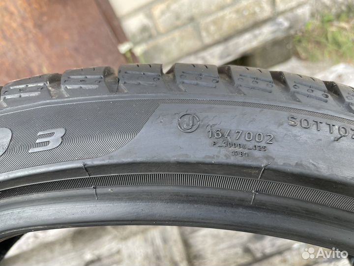 Pirelli Winter Sottozero 3 255/35 R19