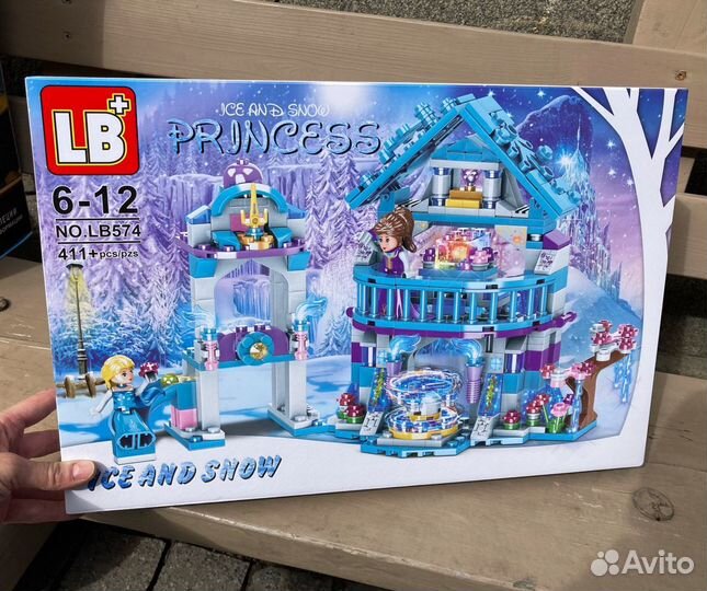 Лего Холодное Сердце Замок Светящийся