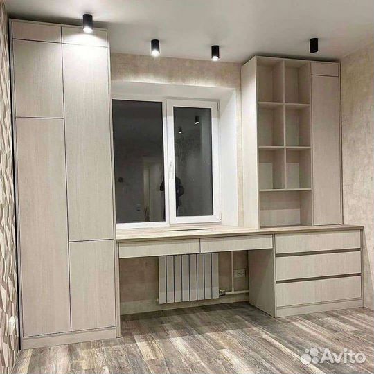 Рабочий стол для школьника