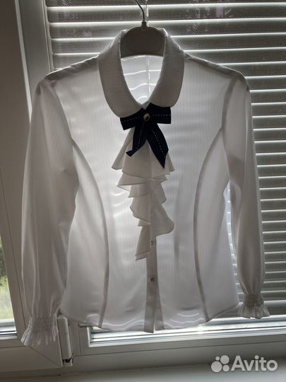 Продам блузу