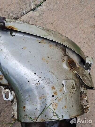 Насадка левого глушителя Mercedes E Class