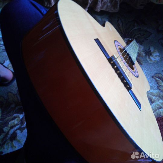 Классическая гитара