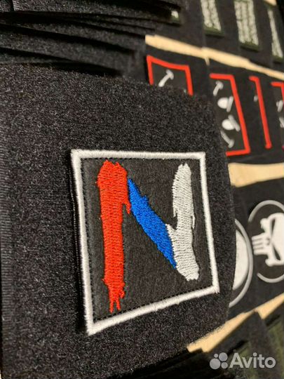 Шевроны, нашивки